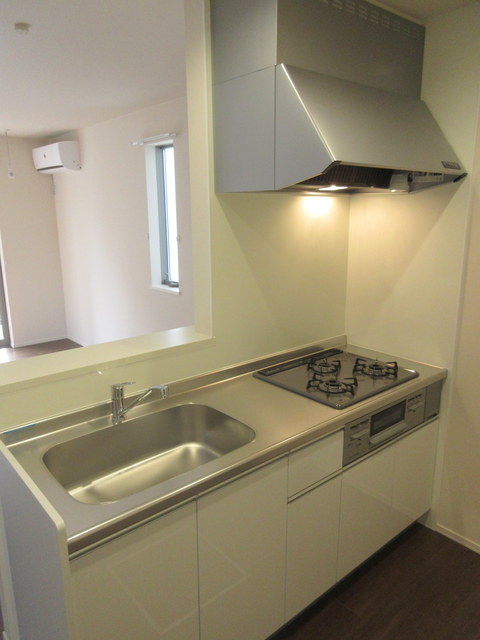 キッチン　★グリル付きガス3口システムキッチン★