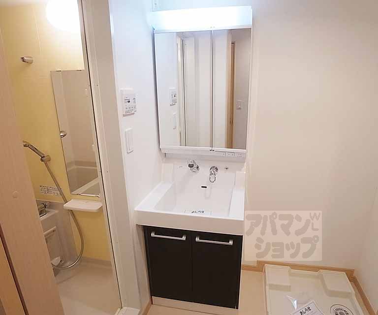 洗面設備　独立洗面台