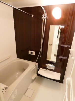 バス・シャワールーム　☆ゆっくりくつろげるお風呂☆