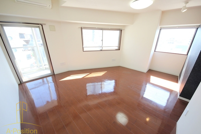 居室・リビング　エコロジー立売堀レジデンス