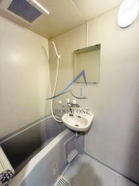 バス・シャワールーム　お風呂です。