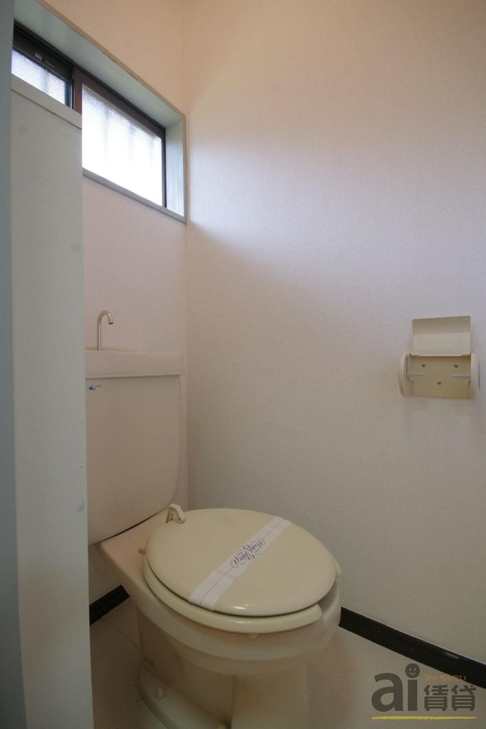 トイレ　※同仕様写真です