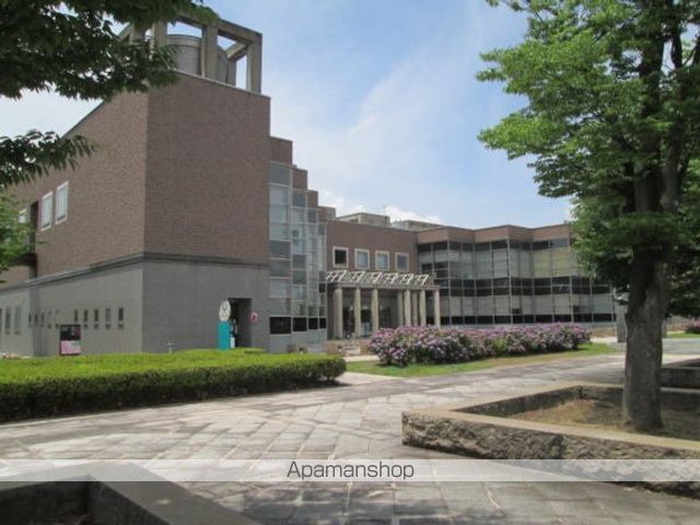 図書館　文化の館（図書館）まで1100m