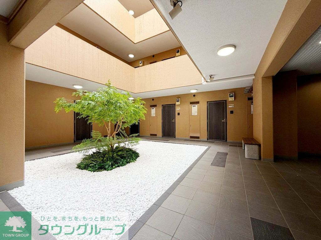 ロビー　部屋探しは株式会社　タウンハウジング　までお気軽にお問合せ…
