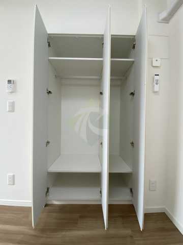 収納　クレストコート目白新坂レジデンス