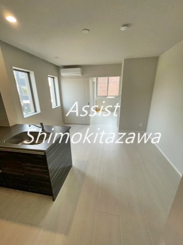 居室・リビング　※同物件参考写真です