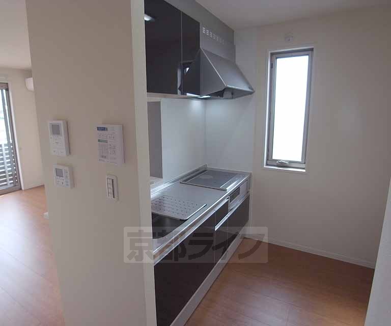 キッチン　使いやすいシステムキッチンです。