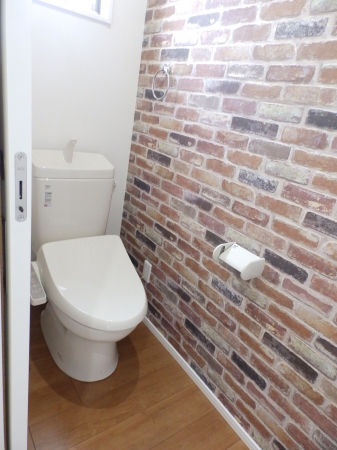 トイレ　シンプルで使いやすいトイレです