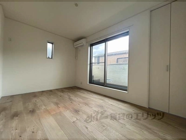 居室・リビング　洋室