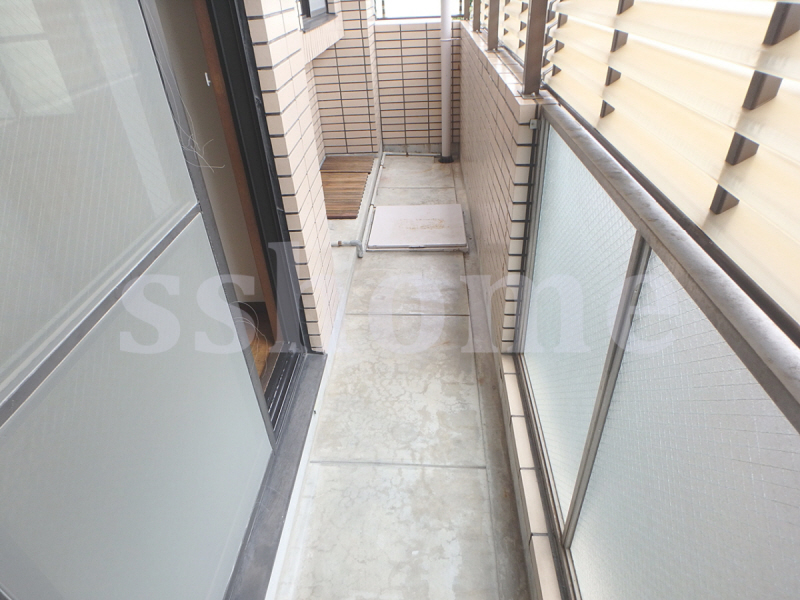 バルコニー　南向き