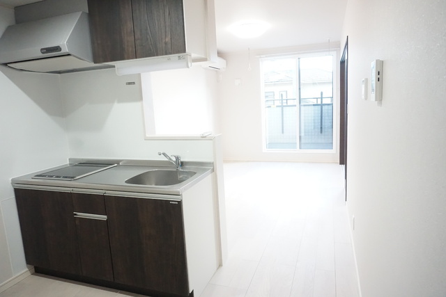 居室・リビング　日当たりの良い南向きのＬＤＫ１０．５帖