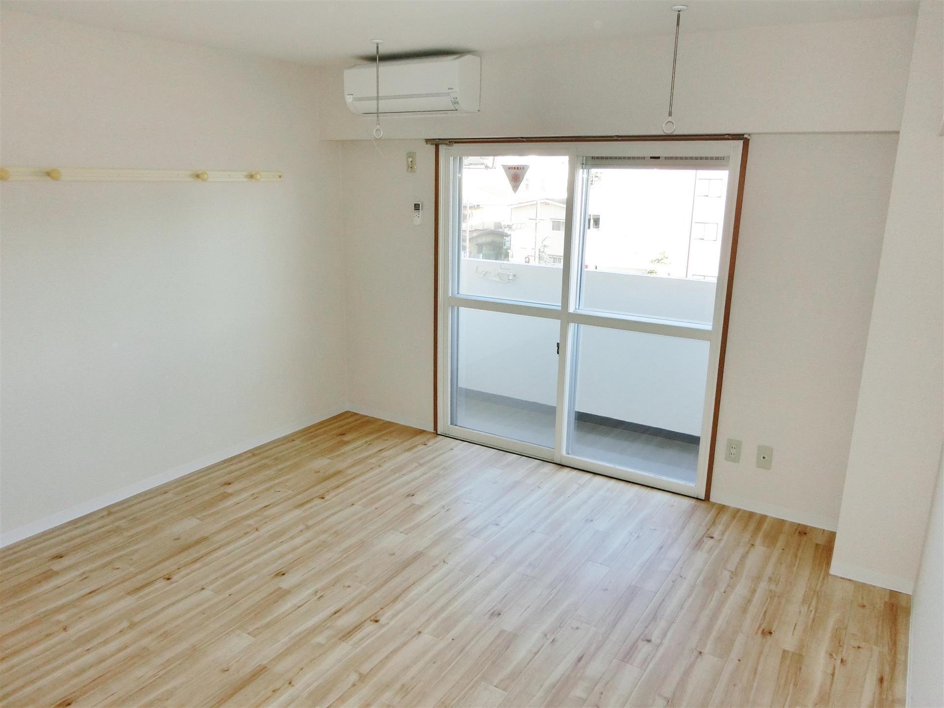 居室・リビング　洋室