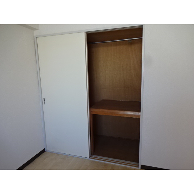 収納　洋室