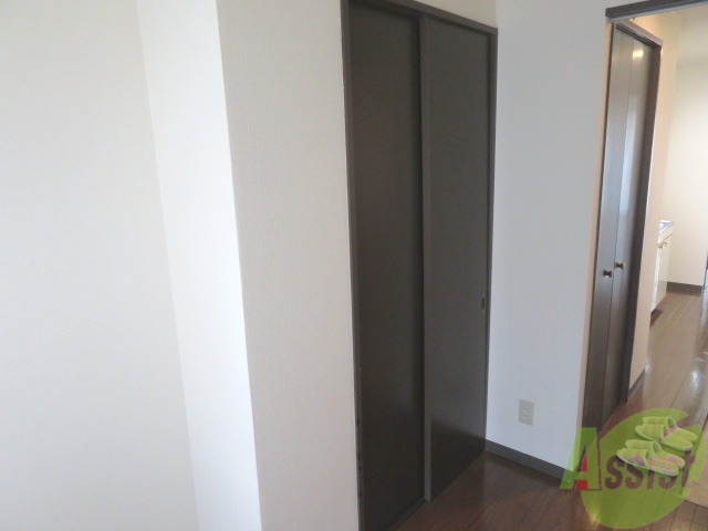 収納　クローゼットには、大切なお洋服を収納出来ます。