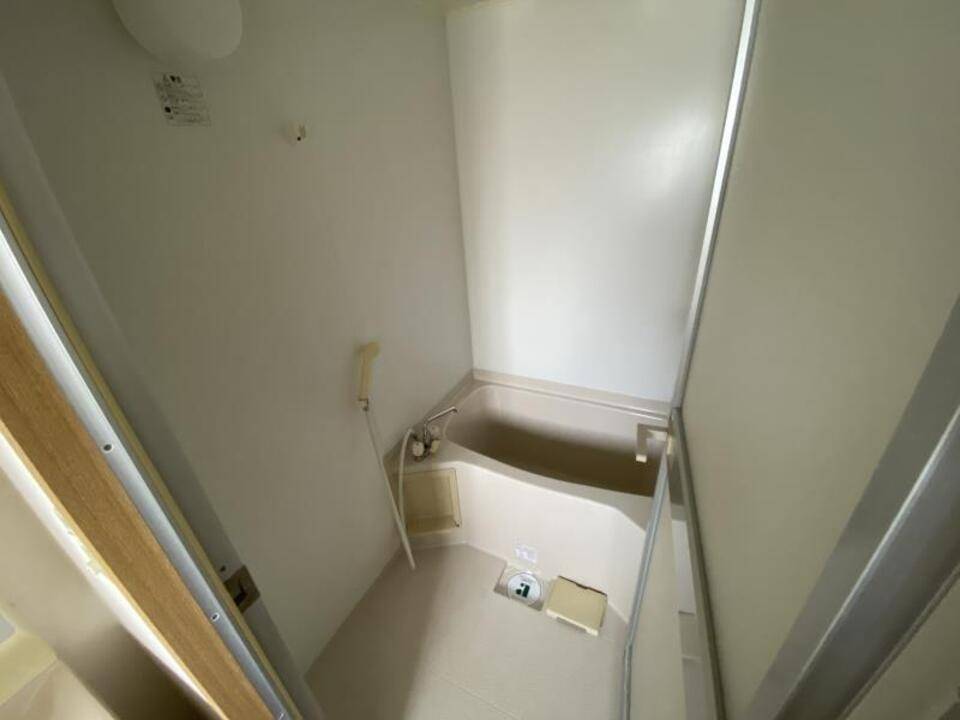 バス・シャワールーム　浴室