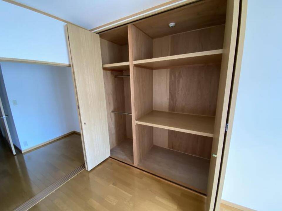 収納　クローゼット