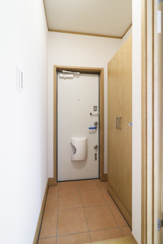 玄関　図面と現状に相違がある場合には現状を優先