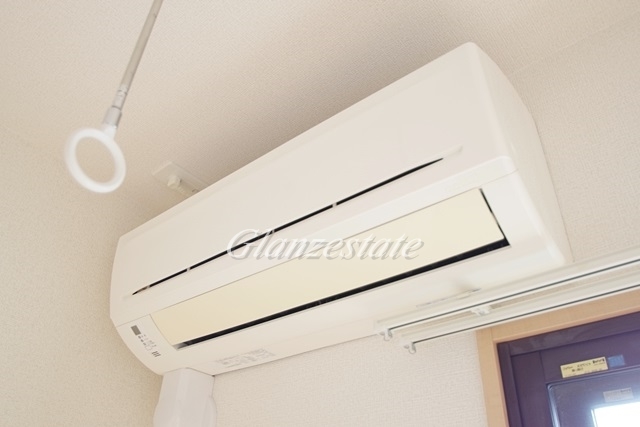 その他設備　☆一年中快適なエアコン☆