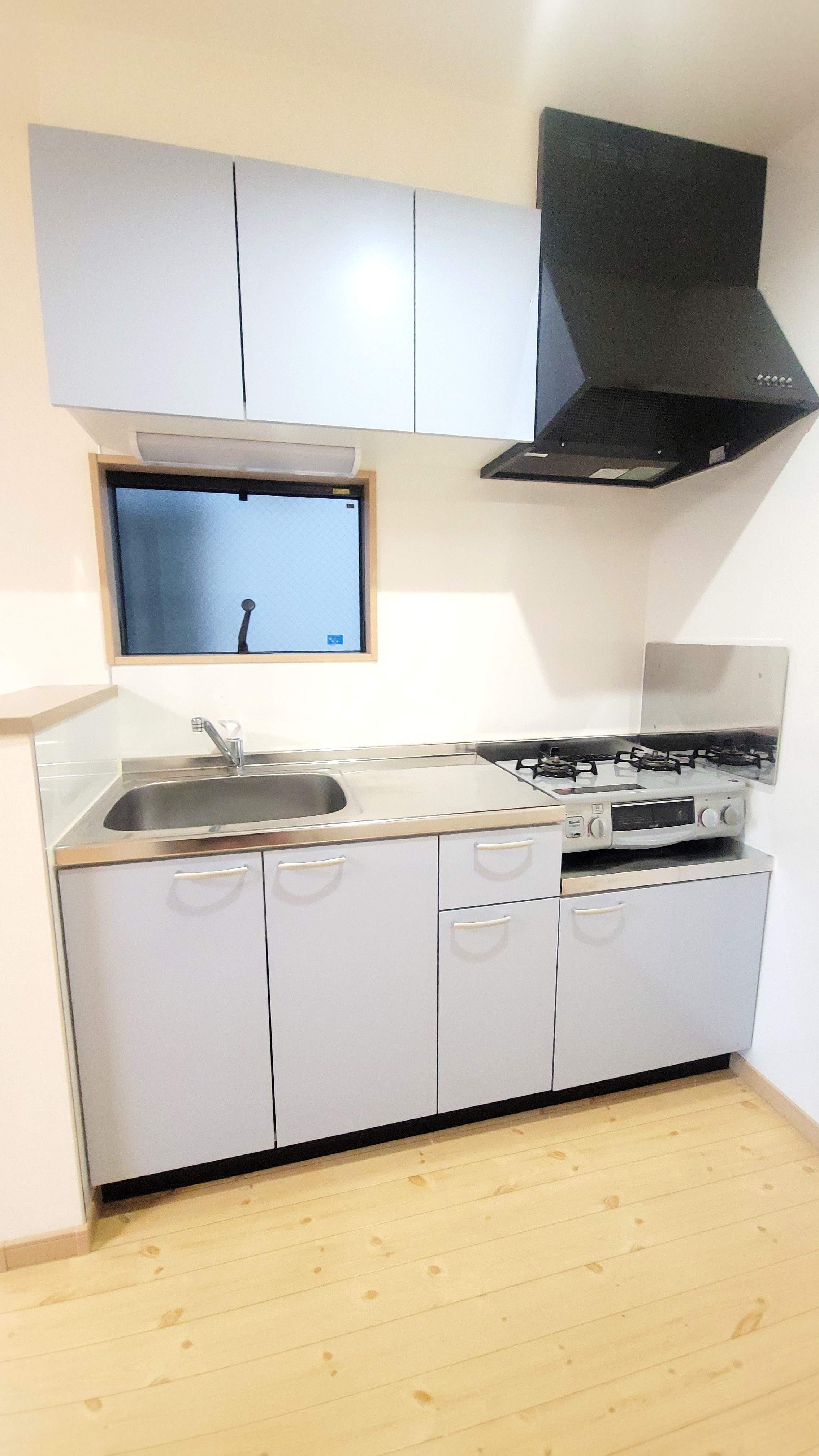 キッチン　ガスコンロ付き