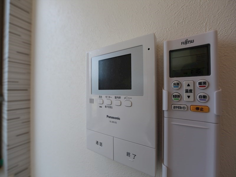 セキュリティ　TVモニター付インターホン