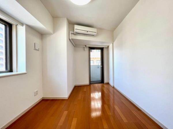 居室・リビング　ゆったり過ごせる居間です