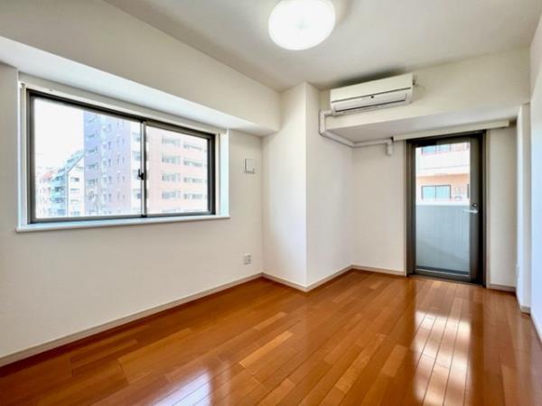 居室・リビング　ゆったりとした居間です