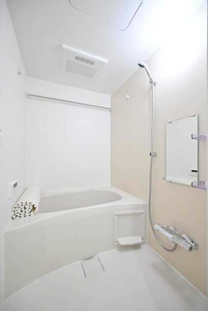 バス・シャワールーム　日々の暮らしに欠かせないお風呂です