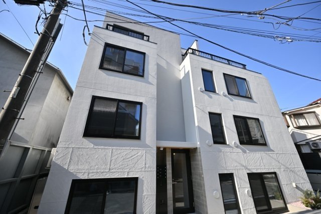 建物外観　外観は落ち着いています