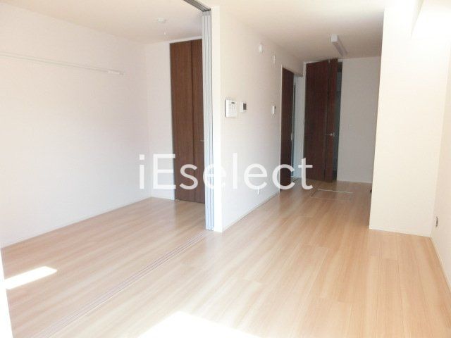 居室・リビング　明るくキレイなリビング