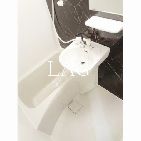 バス・シャワールーム　お風呂です。