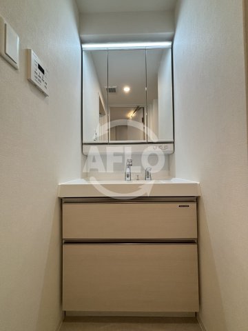 洗面設備　シーズンフラッツ梅田NORTH　独立洗面台