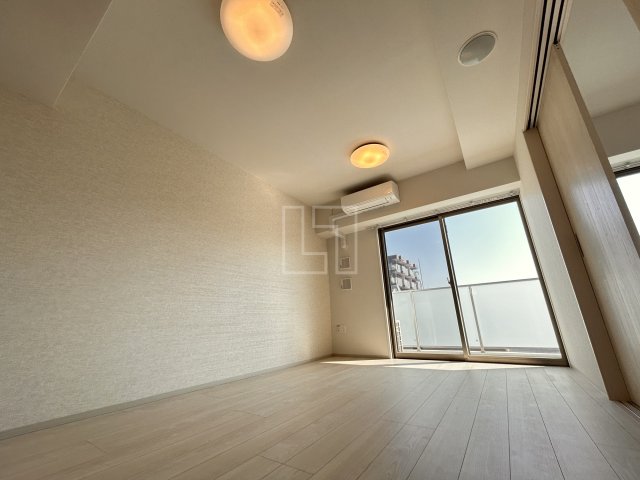 居室・リビング　Fuku島之内　リビング・ダイニングスペース