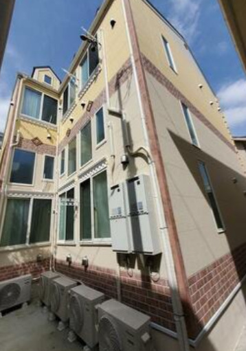 エントランス　ユナイト横浜シーバーズストリート