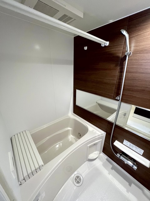 バス・シャワールーム　★追焚・浴室乾燥付きのバスルーム★