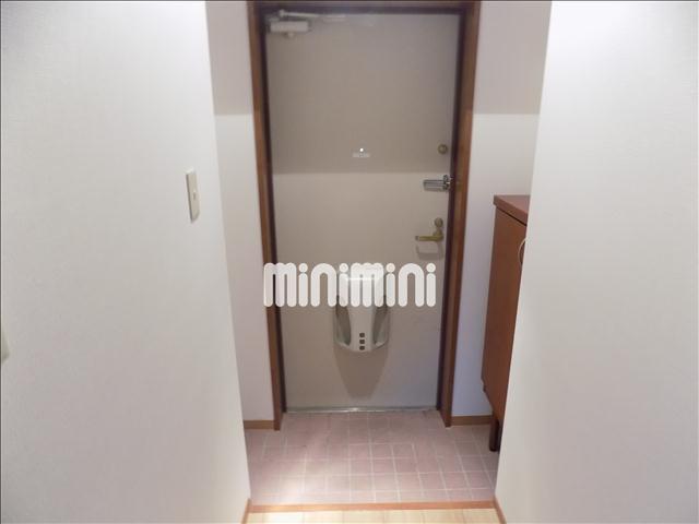 玄関　玄関スペースです