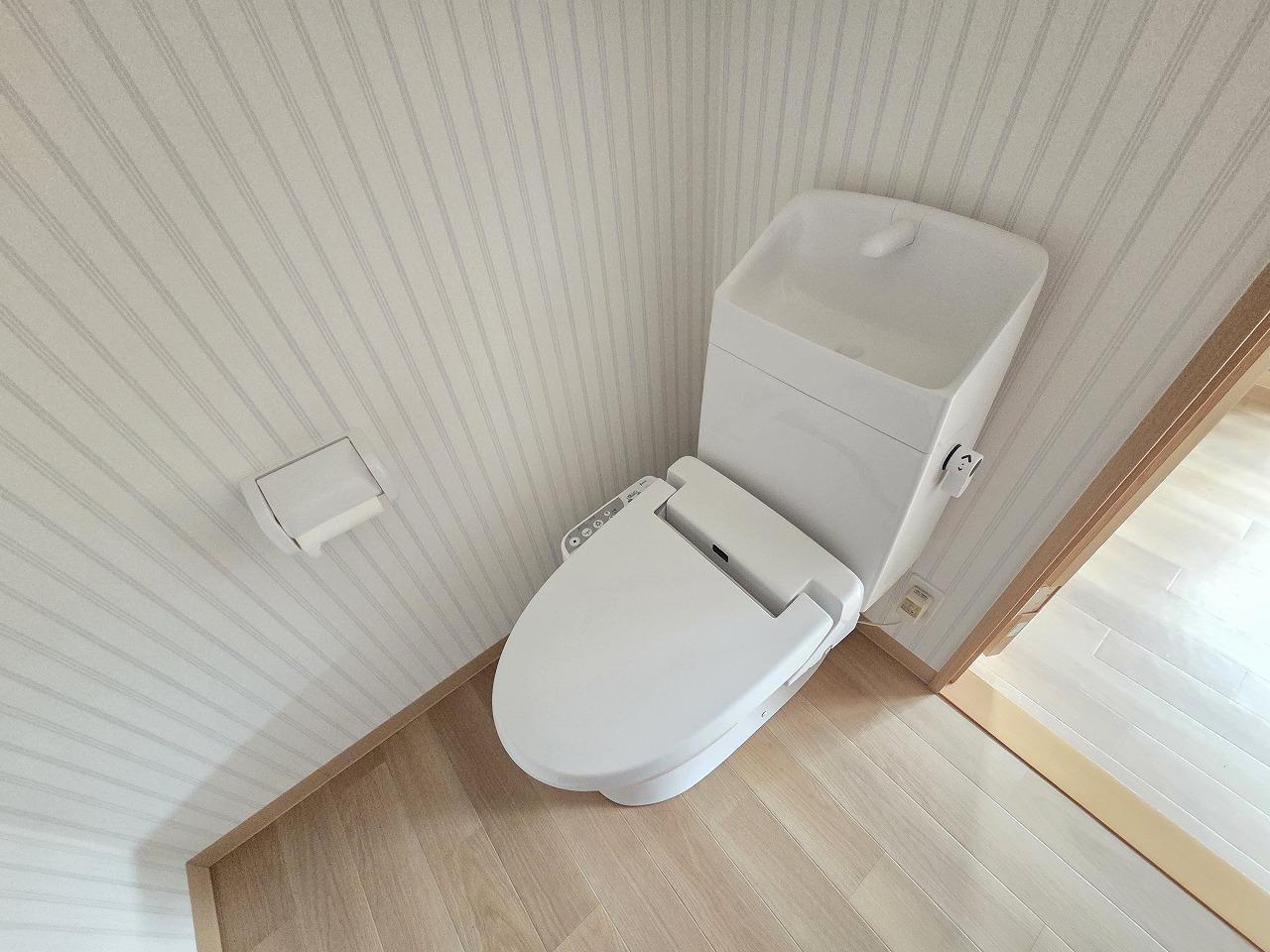 トイレ　ウォシュレット付きの洋式トイレ♪