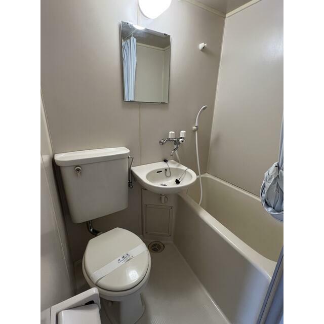 バス・シャワールーム　３点ユニット　※他部屋１Ｒの画像です