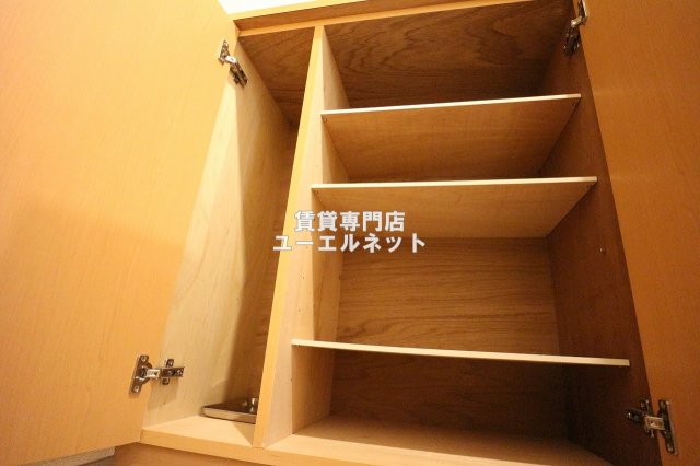 その他設備　収納力たっぷりのシューズボックスで玄関すっきり！