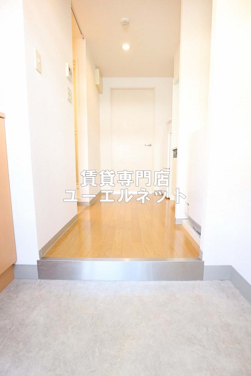 玄関　住まいの顔ともなる玄関