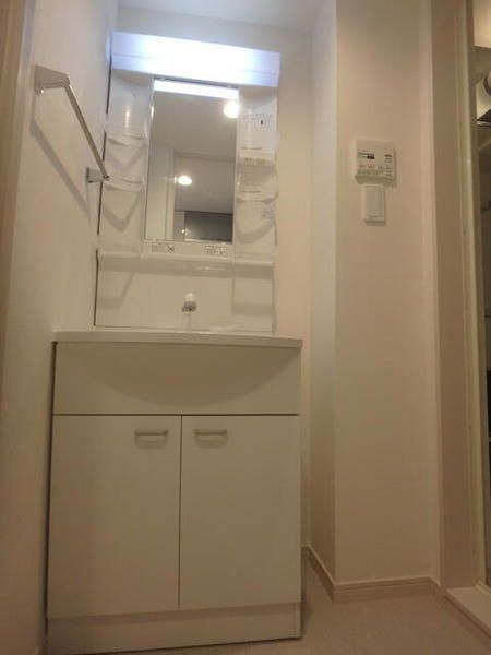 洗面設備　LehuaVI大山　板橋区大谷口上町