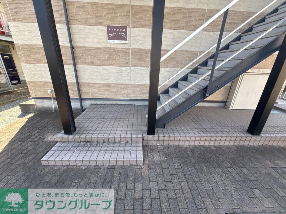 レオパレスペニーハイツIIIの外観写真