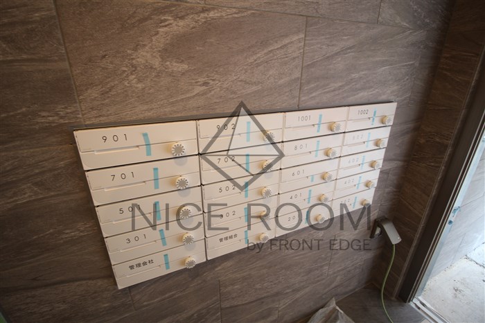 その他共有部分　ファーストフィオーレ本町イーストII　メールボックス