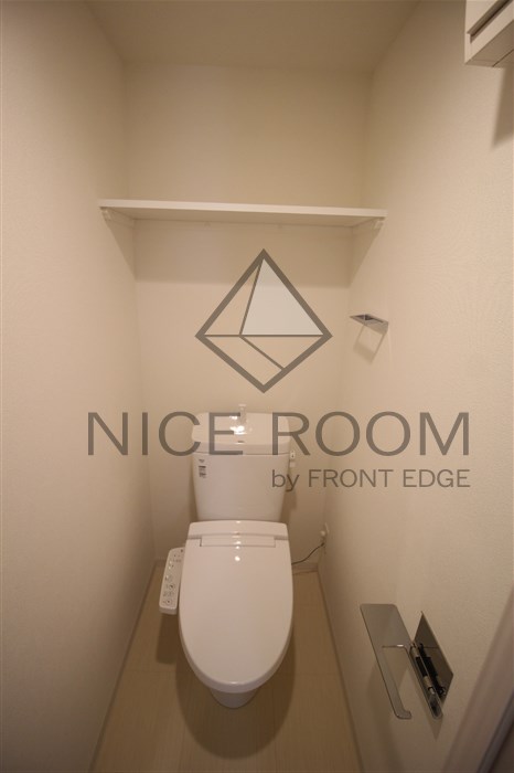 トイレ　ファーストフィオーレ本町イーストII　トイレ