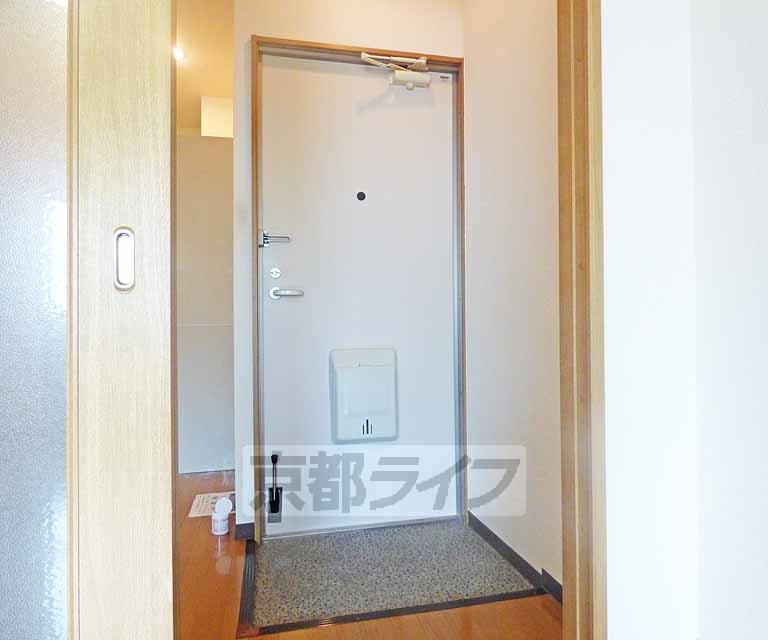 玄関　玄関です。