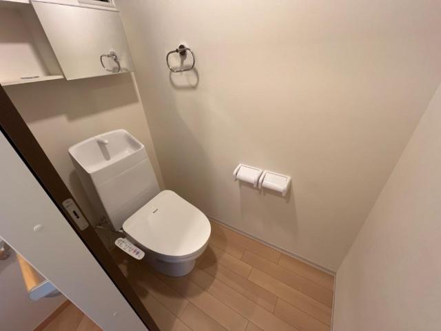 トイレ　トイレ