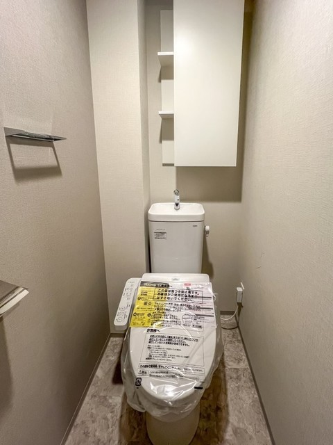 トイレ　※写真は同タイプ住戸です。