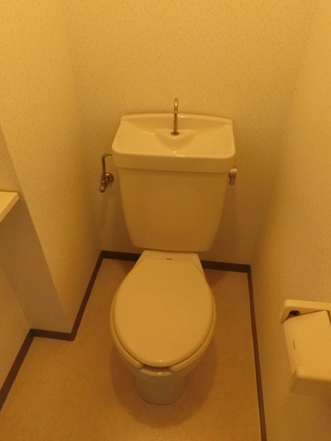 トイレ　清潔感のあるトイレで、集中集中。。