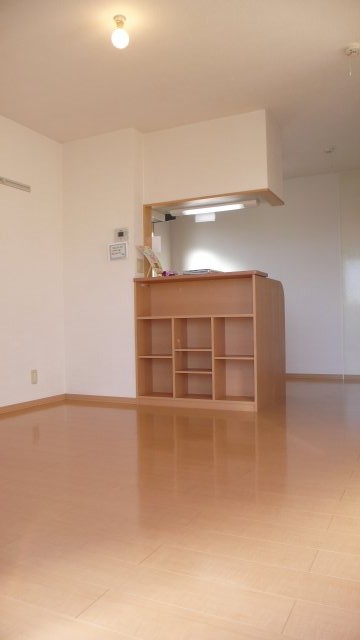 居室・リビング　南向きの明るいリビング