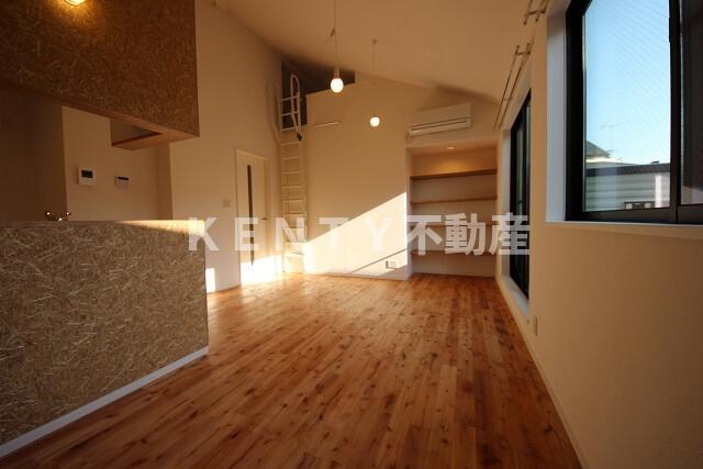 居室・リビング　ゆったりとしたリビングです