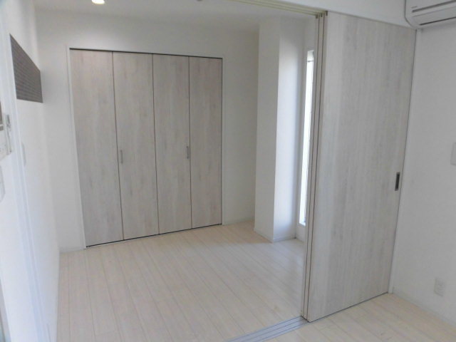 居室・リビング　フローリングの綺麗なお部屋です。